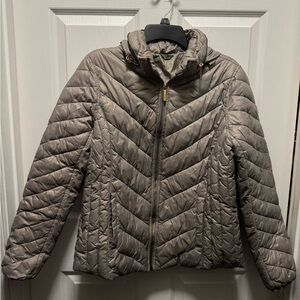 Michael Kors Women's Quilted Jacket - Tan!